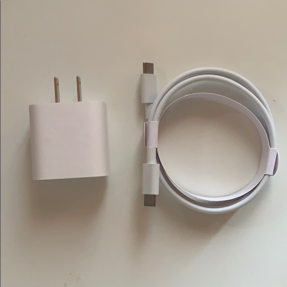 ⭐️ IPAD Apple charger ⭐️